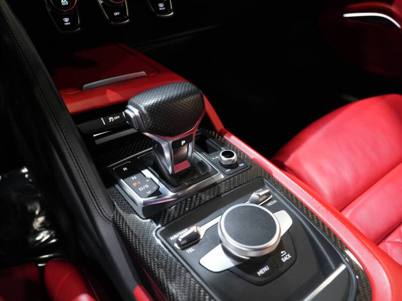 2018 Audi R8 5.2 quattro V10 Plus