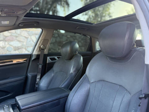 2015 Hyundai Genesis 3.8L