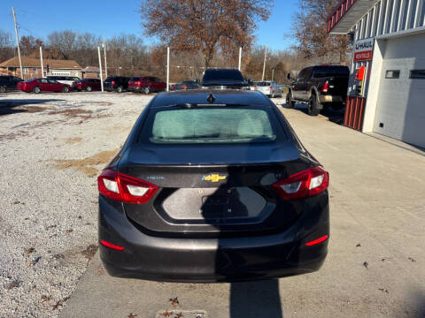 2017 Chevrolet Cruze LT Auto