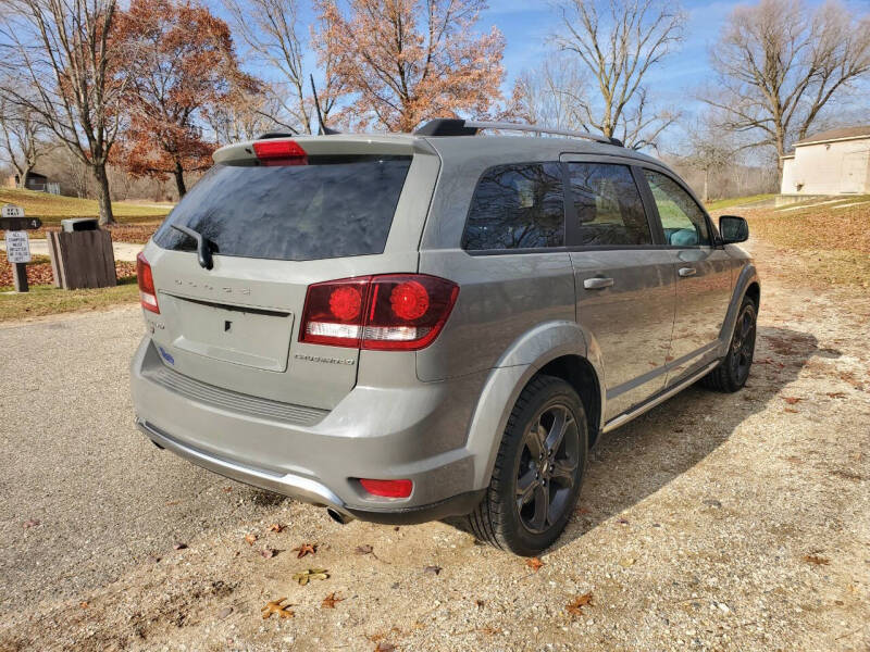 2019 Dodge Journey Crossroad