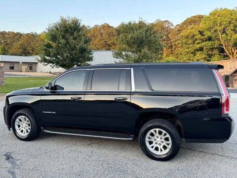 2017 GMC Yukon XL SLT