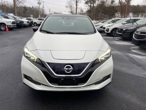 2022 Nissan LEAF SL PLUS