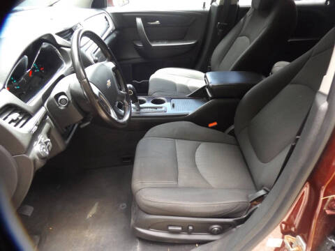 2017 Chevrolet Traverse LT