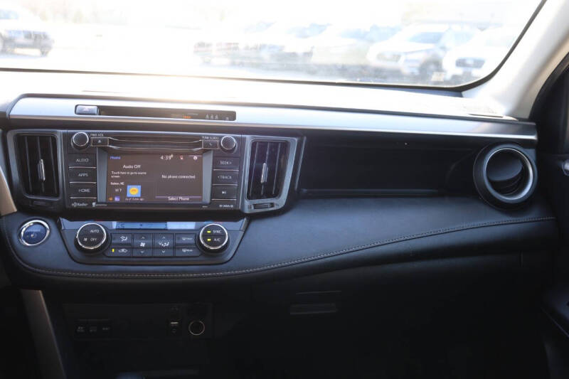 2018 Toyota RAV4 Hybrid XLE