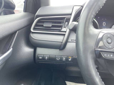 2024 Toyota Camry Hybrid XSE