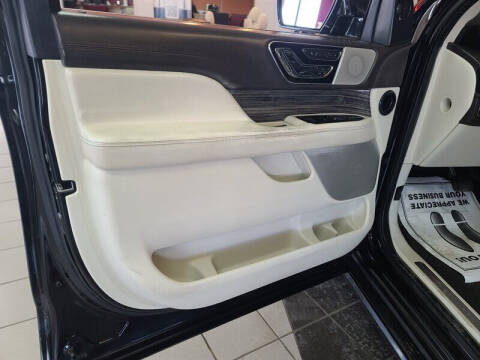 2020 Lincoln Navigator L Black Label