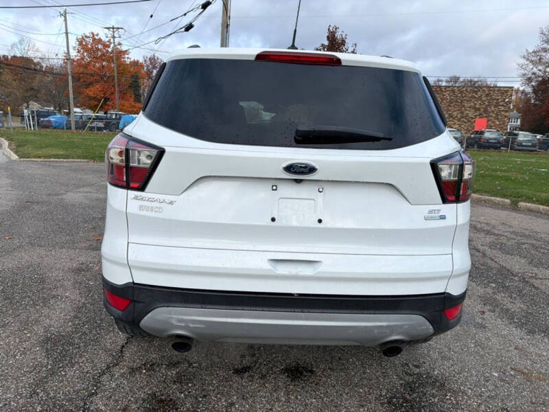 2018 Ford Escape SE