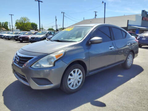2017 Nissan Versa 1.6 SV
