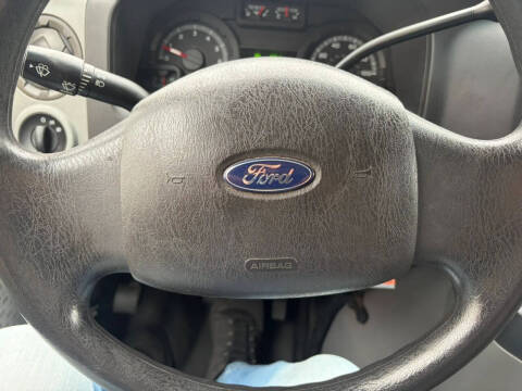 2011 Ford E-Series E-250