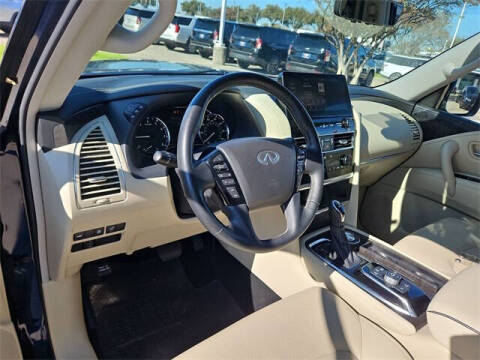 2023 Infiniti QX80 Luxe