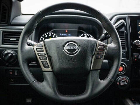 2024 Nissan Titan SV