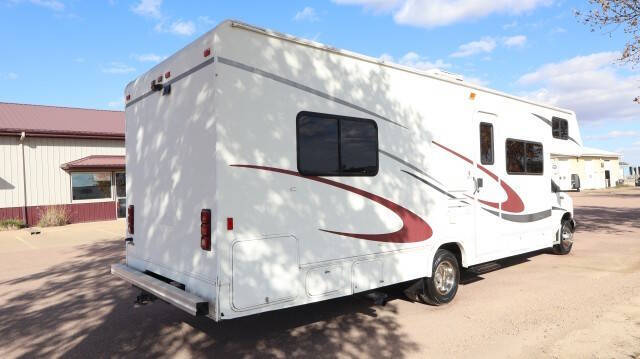 2004 Ford E-Series E-450 SD