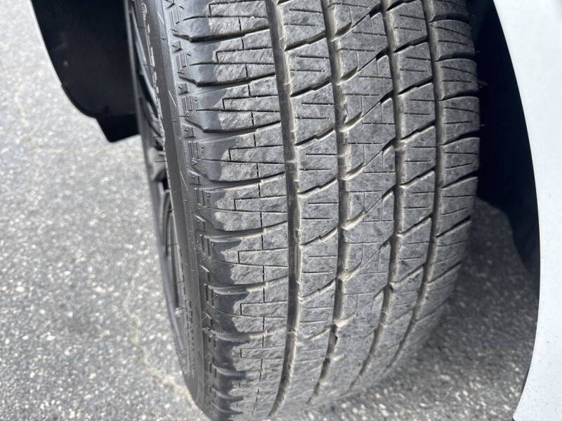 2023 Land Rover Range Rover P400 SE