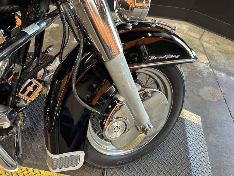 2002 Harley-Davidson FLHRC - Road King Classi