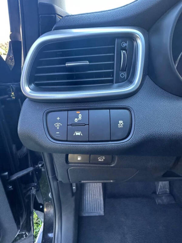 2020 Kia Sorento EX V6