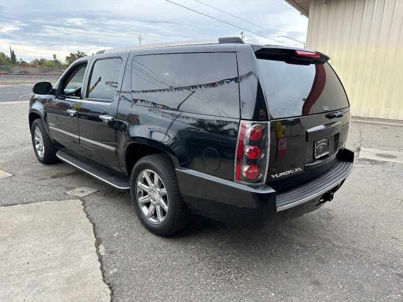2013 GMC Yukon XL Denali