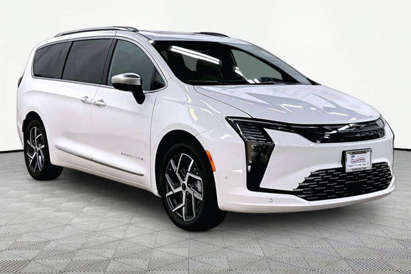 2027 Chrysler Pacifica Pinnacle