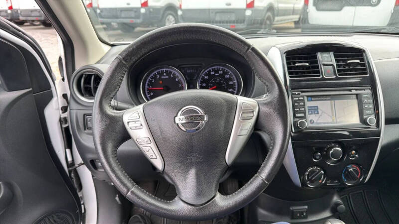 2017 Nissan Versa 1.6 S