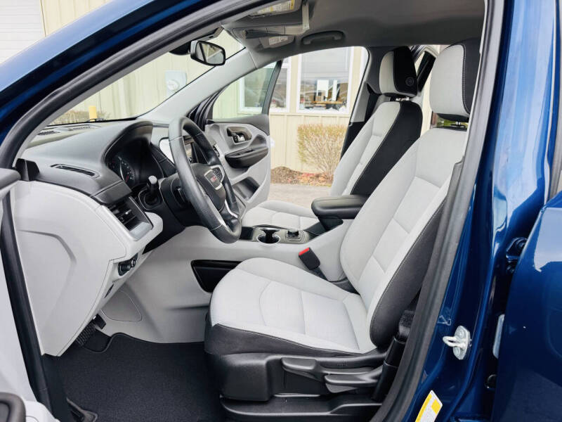 2022 GMC Terrain SLE