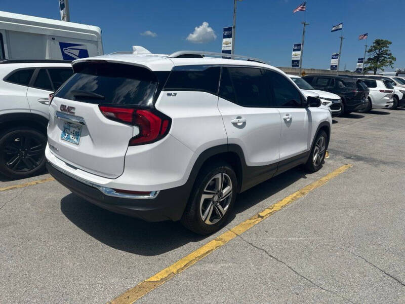 2021 GMC Terrain SLT