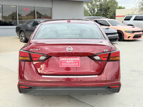 2022 Nissan Altima 2.5 SV