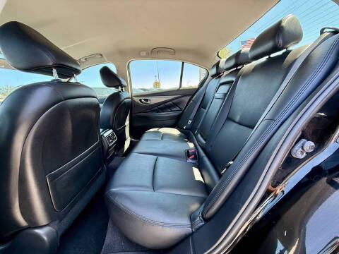 2014 Infiniti Q50 Premium