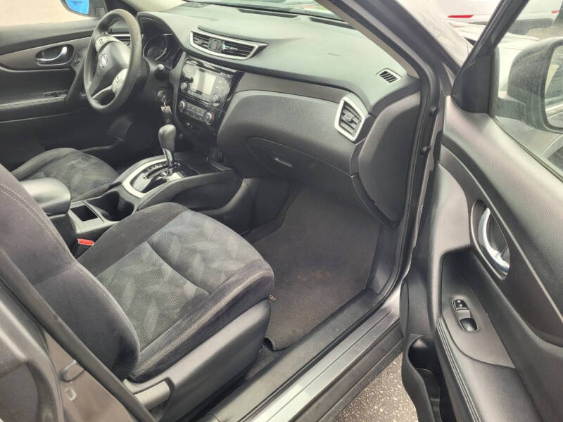 2016 Nissan Rogue S