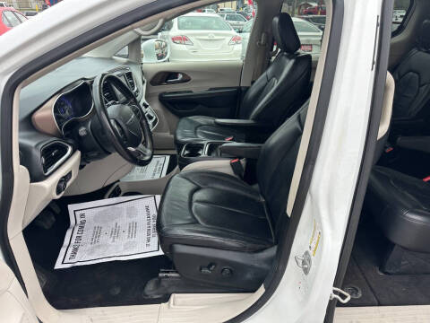 2018 Chrysler Pacifica Touring L