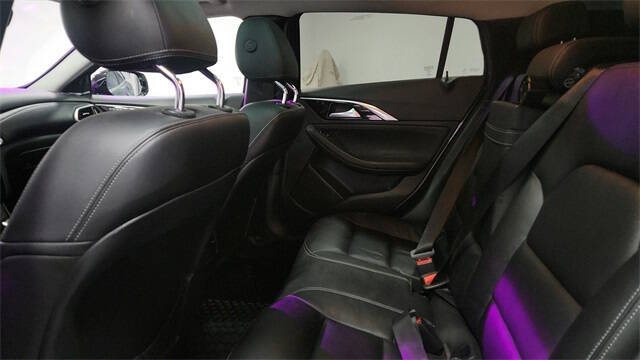 2018 Infiniti QX30 Essential