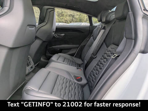 2026 Audi RS e-tron GT performance quattro