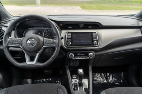 2020 Nissan Kicks SV