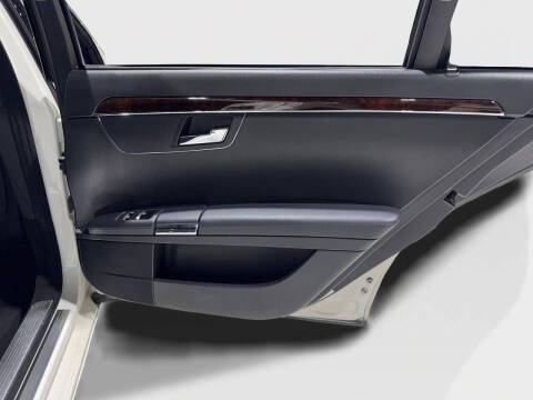 2013 Mercedes-Benz S-Class S 550