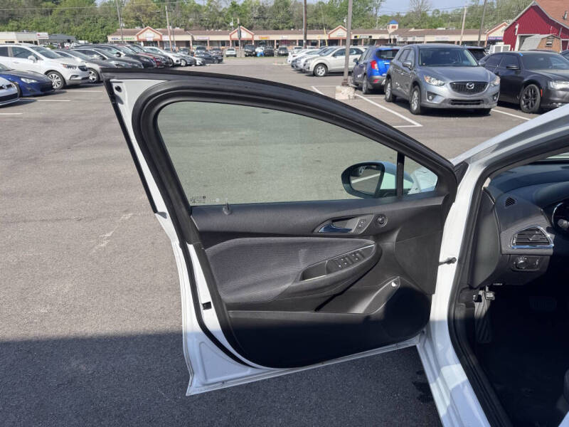 2018 Chevrolet Cruze LS Auto
