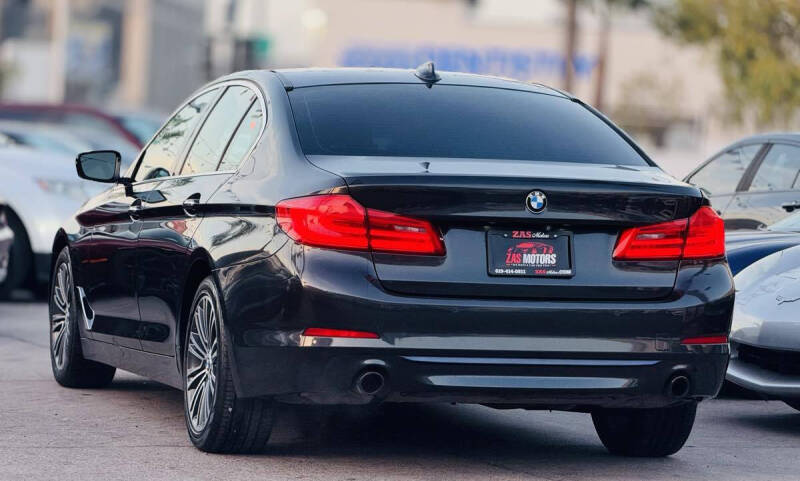 2018 BMW 5 Series 530i