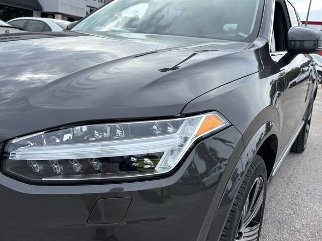 2024 Volvo XC90 Recharge T8 Plus Bright Theme 7P