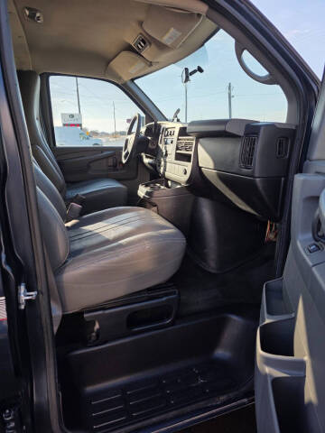 2011 Chevrolet Express LS 3500