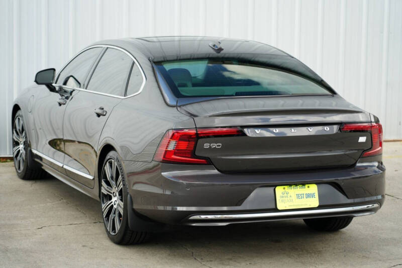 2024 Volvo S90 Recharge T8 Ultimate