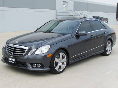 2010 Mercedes-Benz E-Class for sale at R & I Auto in Lake Bluff IL
