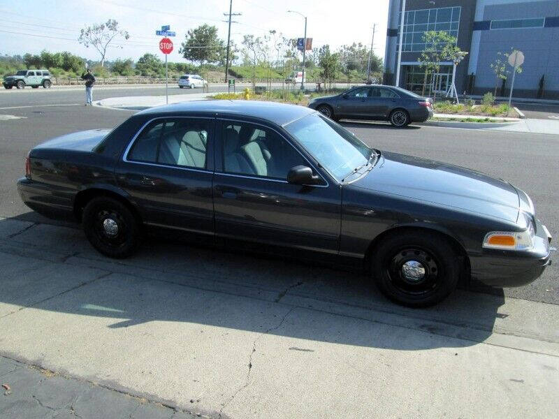 2011 Ford Crown Victoria