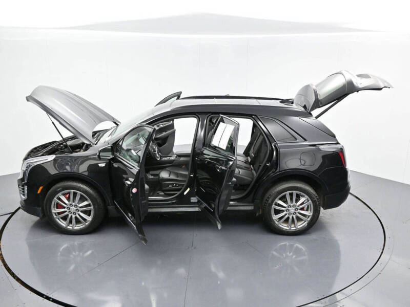 2022 Cadillac XT5 Sport