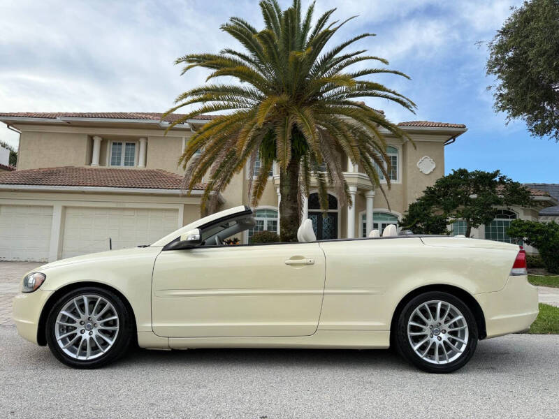 2009 Volvo C70 T5