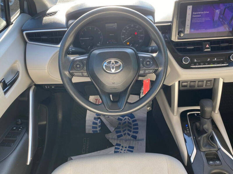 2024 Toyota Corolla Cross L