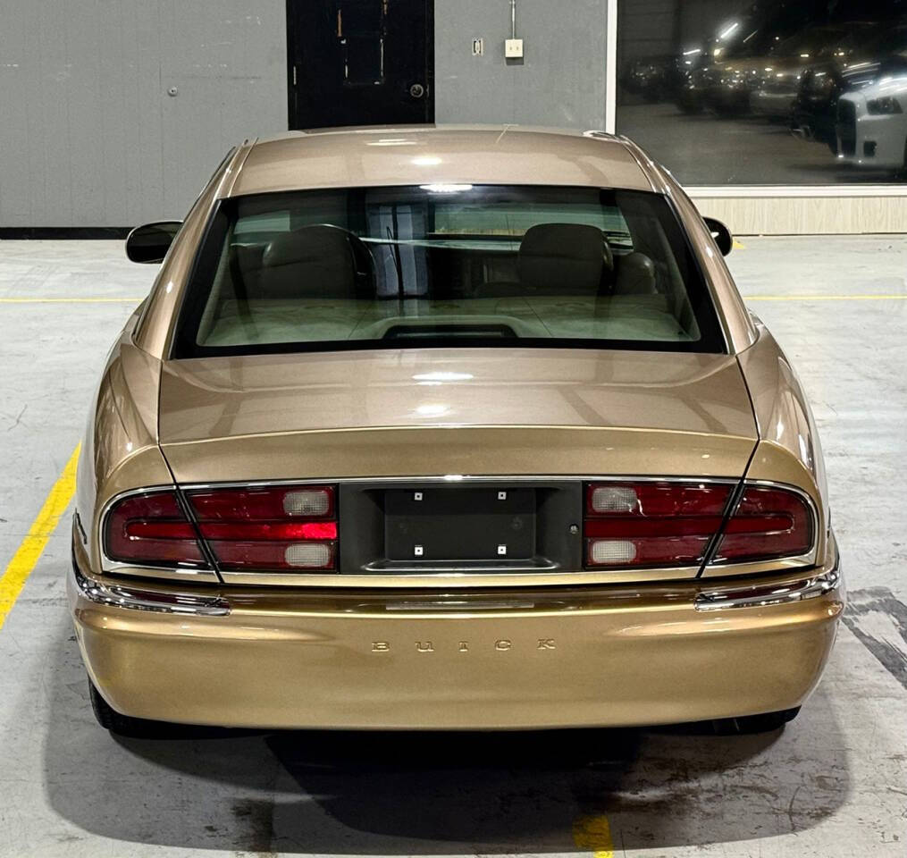 2000 Buick Park Avenue for sale at Carnival Car Company in Victoria, TX