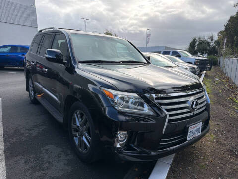 2015 Lexus LX 570