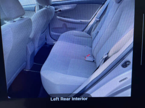 2011 Toyota Corolla LE