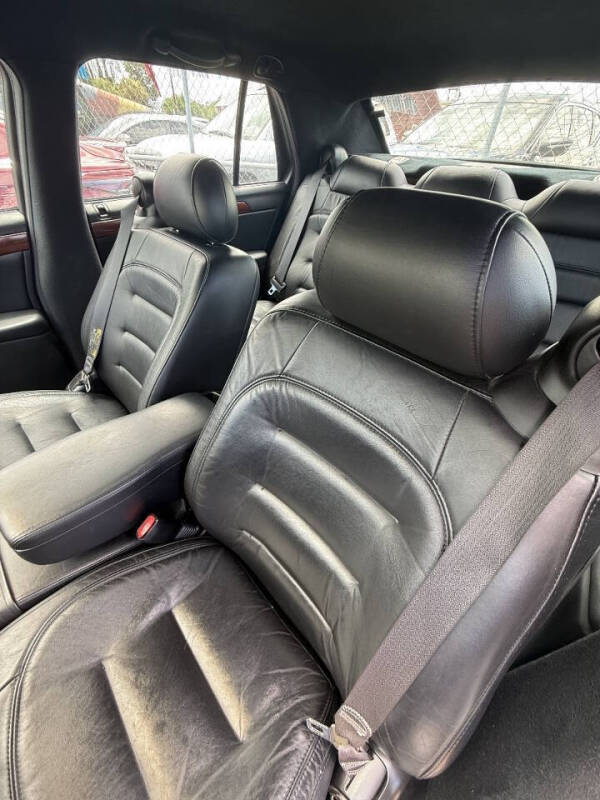 2003 Cadillac DeVille