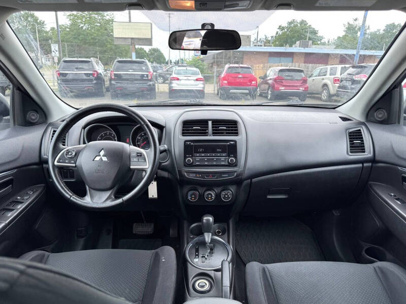 2015 Mitsubishi Outlander Sport ES