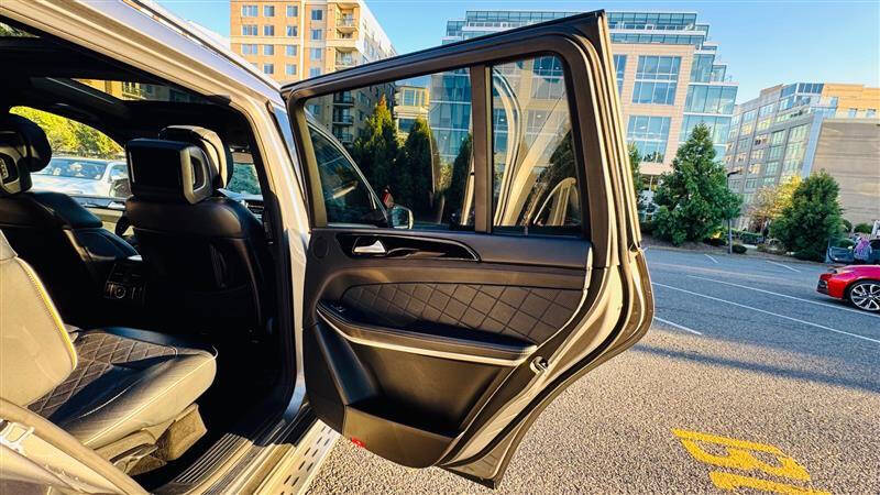 2014 Mercedes-Benz GL-Class GL 550 4MATIC