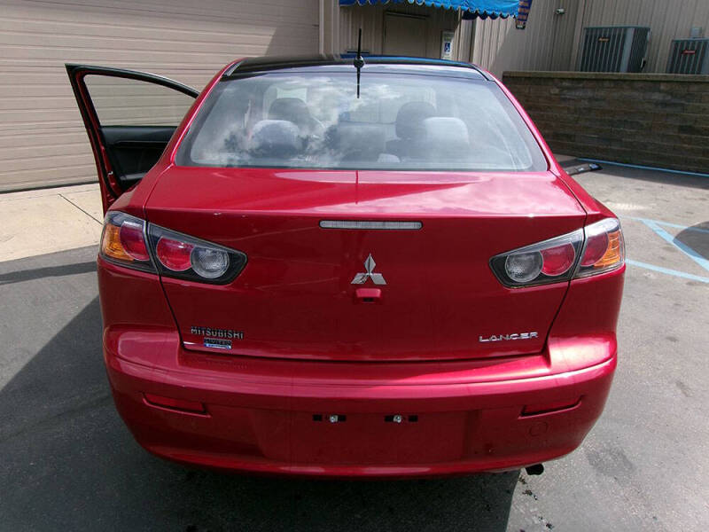 2017 Mitsubishi Lancer LE