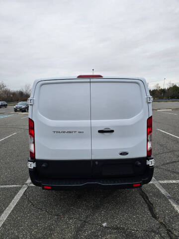 2015 Ford Transit 150